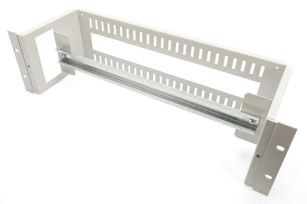 Naar omschrijving van DN-19-DIN-3U - DIN rail holder, 3U, 135x480x150 mm incl. din rail (35x390 mm), grey (RAL 7035)