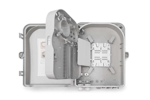 Naar omschrijving van DN-968911 - Outdoor FTTH Distribution Box for 24 SC/SX or LC/DX adapters and 24 splices